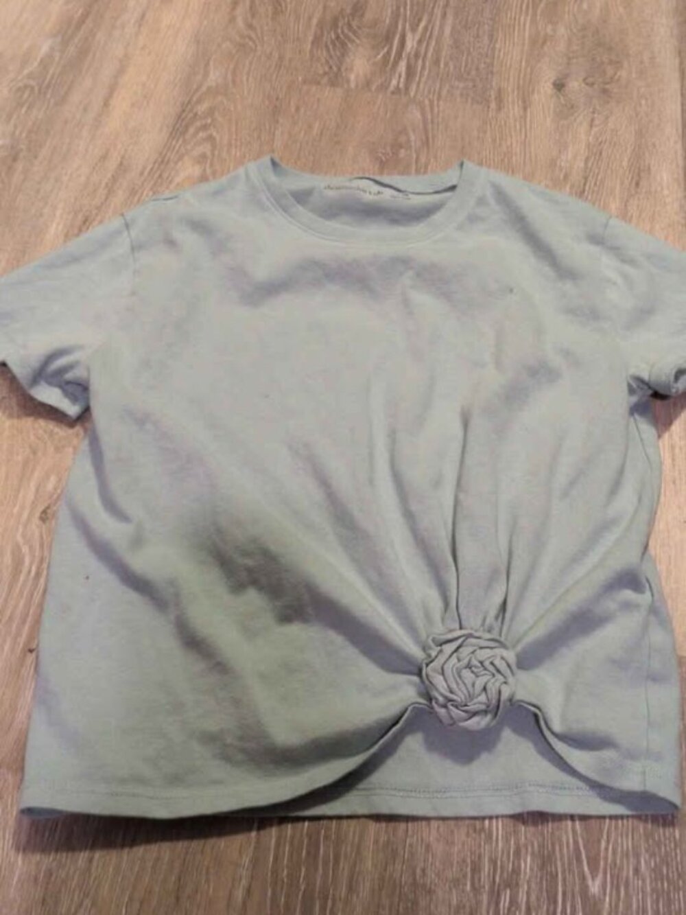 abercrombie kids Rosette Knot T-Shirt Size 9/10